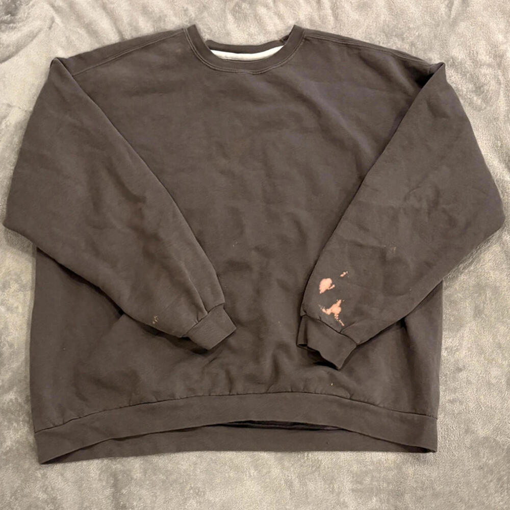 Sick grey crewneck